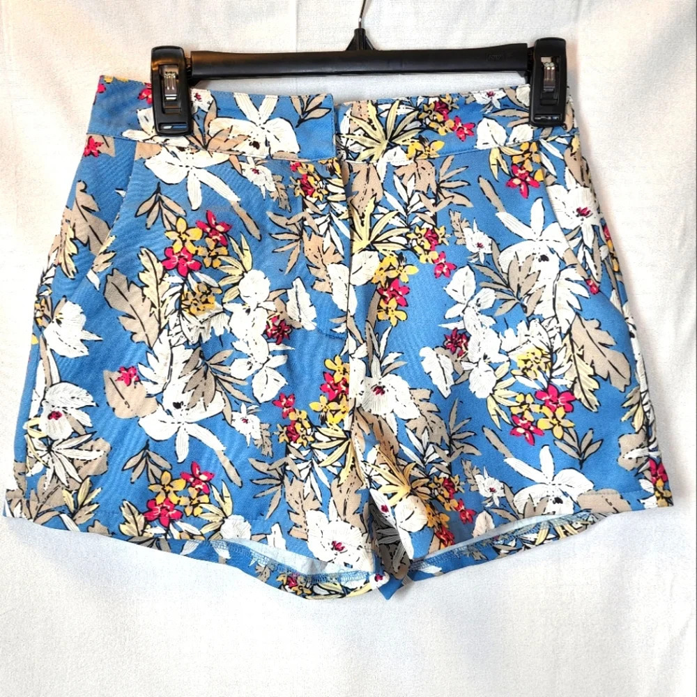 Very J‎ linen blend high waist flowy shorts
